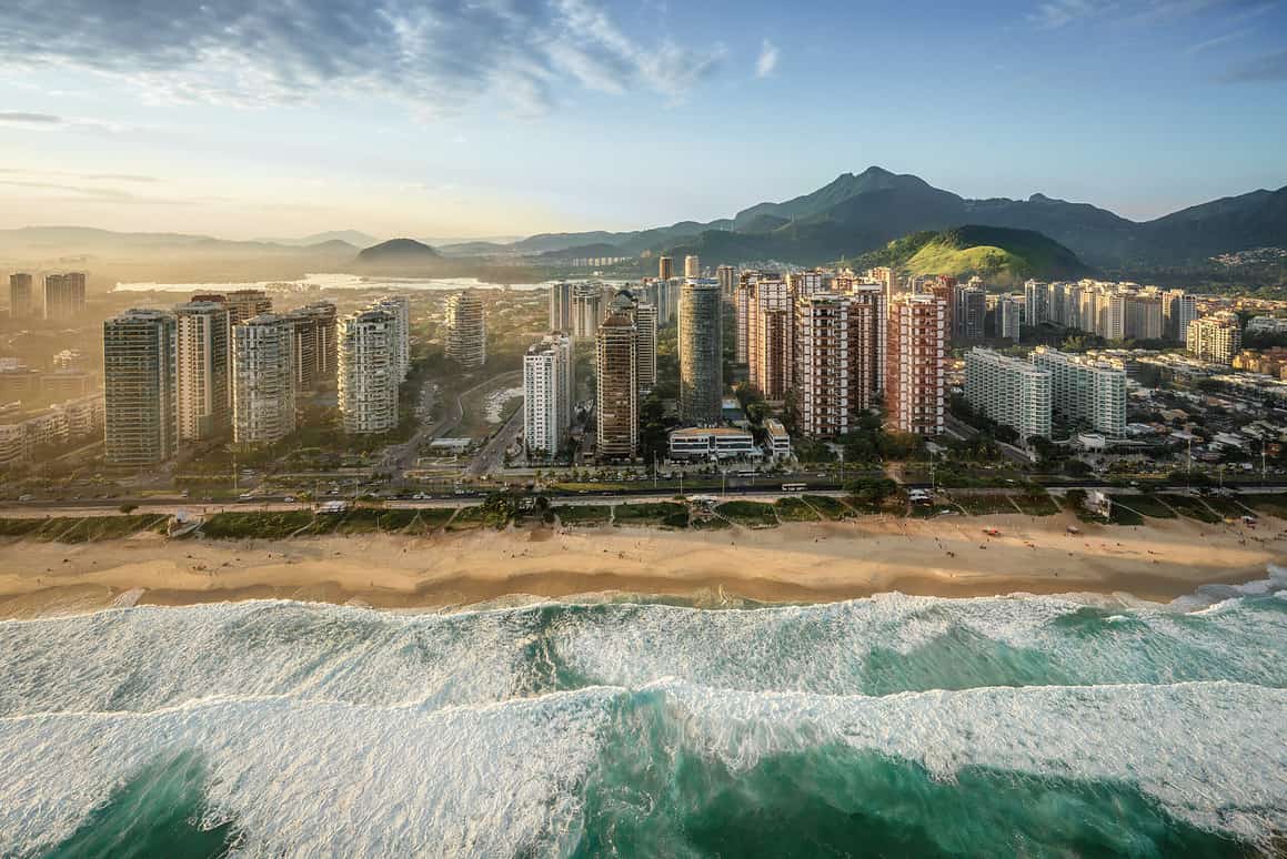 O que faz da Barra da Tijuca o melhor bairro do Rio de Janeiro? – aerial view of barra da tijuca rio de janeiro b 2022 07 26 05 34 05 utc